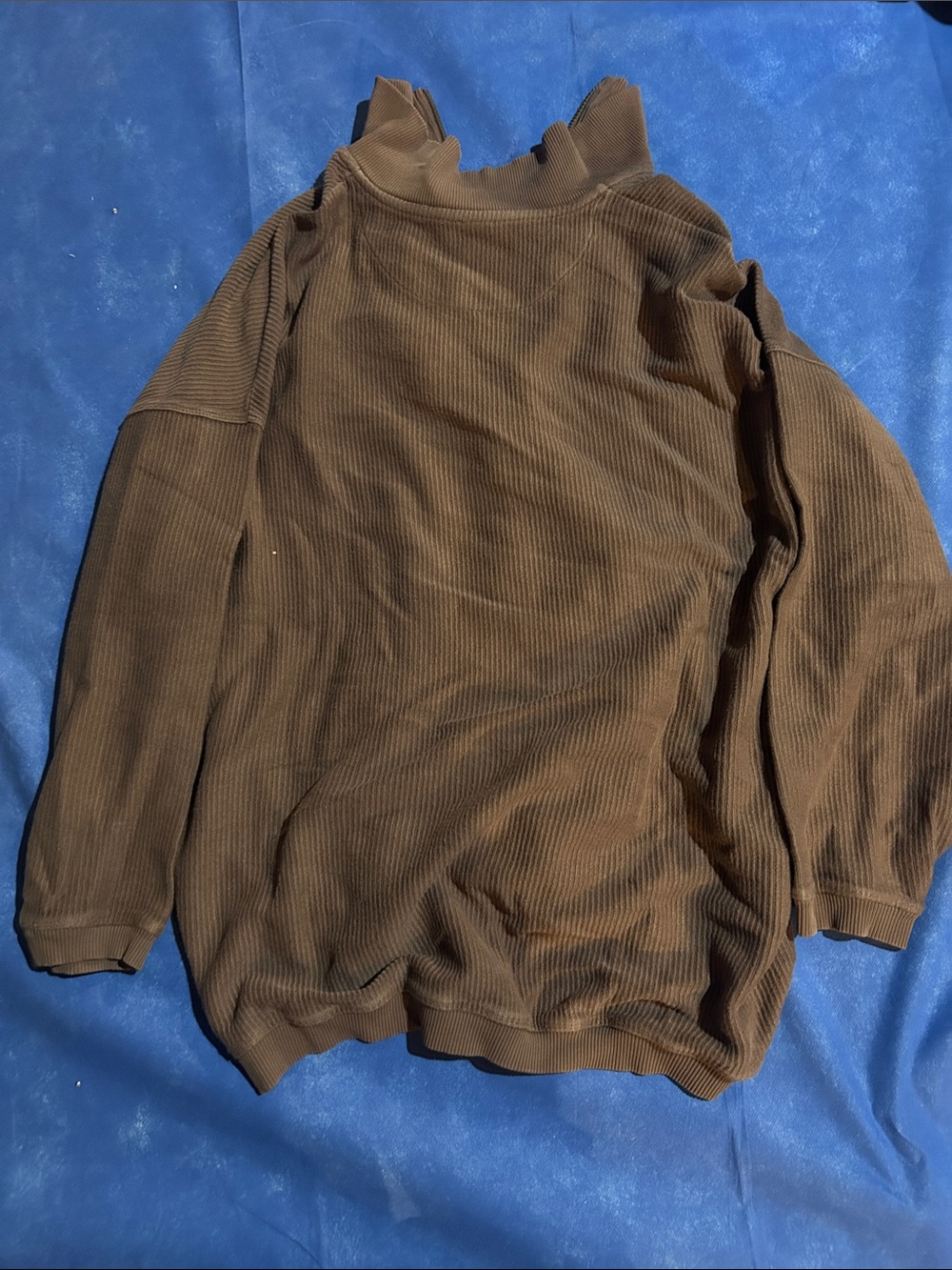 Sweater - Picture 3 of 3